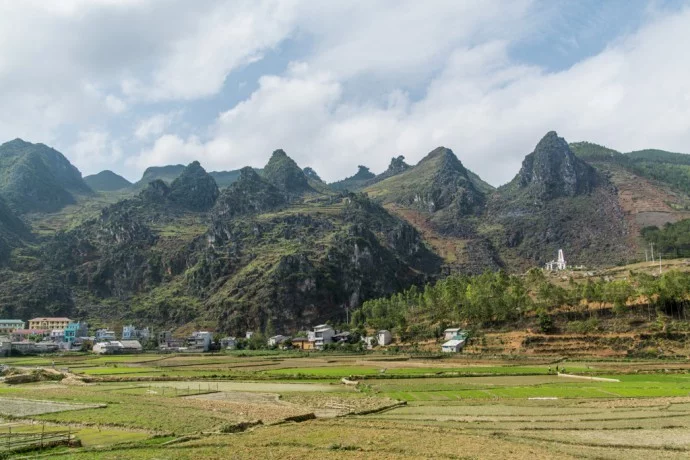 motorbike north Vietnam - landscape between Dong Van - Bao Lac