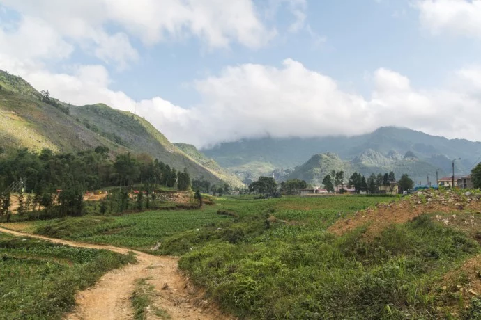 motorcycle north Vietnam - Meo Vac