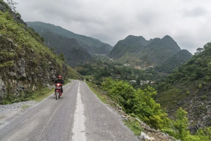 motorbike north Vietnam - Dong Van landscape
