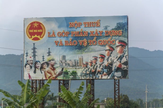 moto nord Vietnam - panneau Cao Bang