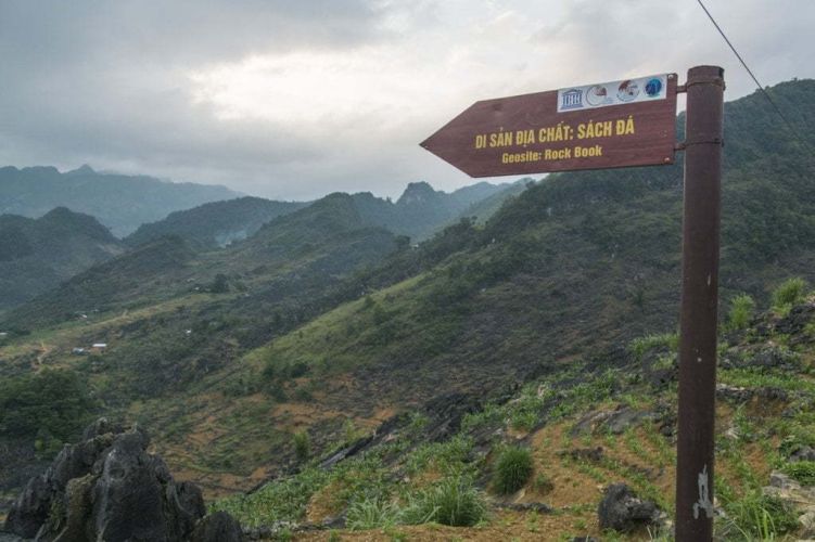 moto nord Vietnam - geoparc karstique de Dong Van