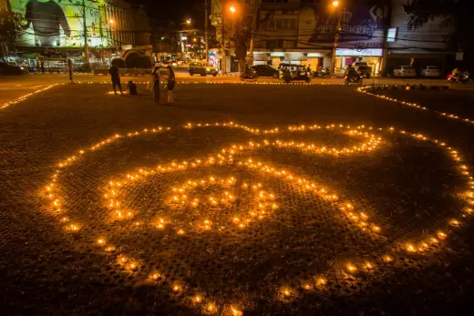 loi krathong candles chiang mai thailand