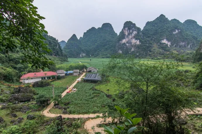Nguom Ngoc Cave - Cao Bang