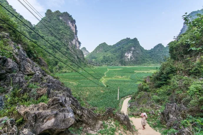 Nguom Ngoc Cave - Cao Bang