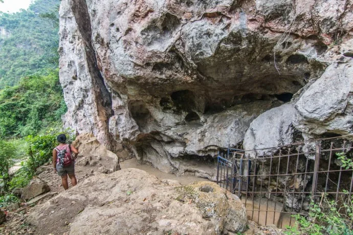 Nguom Ngoc Cave - Cao Bang