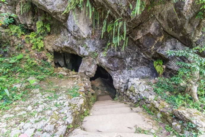 Nguom Ngoc Cave - Cao Bang