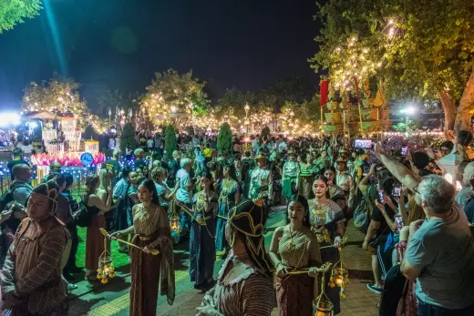 procession miss loy krathong bangkok