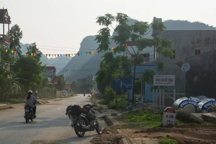Cao Bang - Bac Son - North Vietnam route