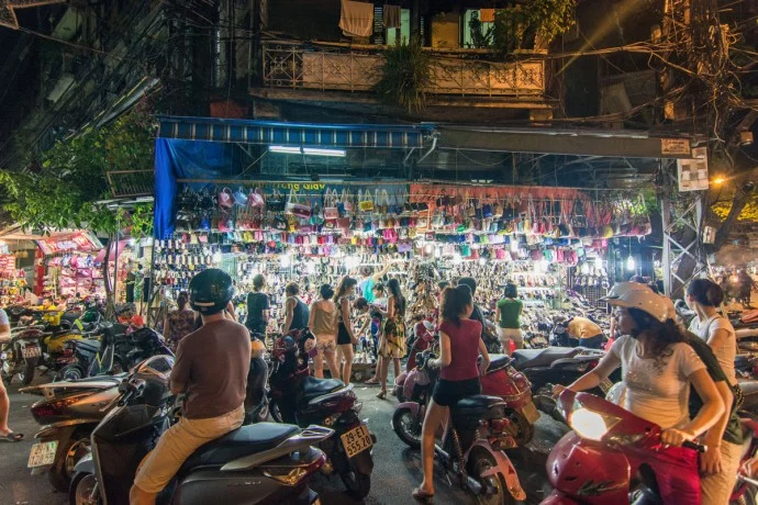 Hanoi at night