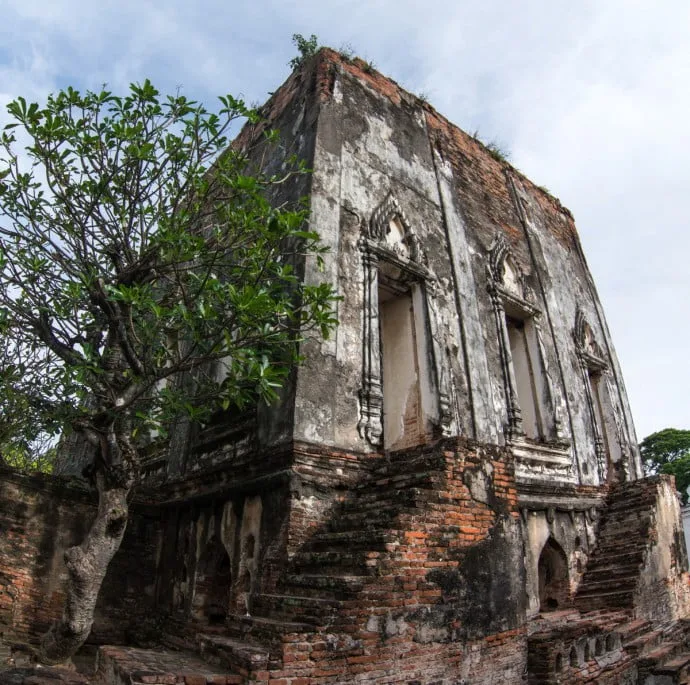 Lopburi - monkey city - Thailand