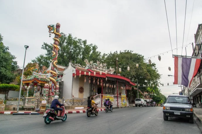 Lopburi - monkey city - Thailand