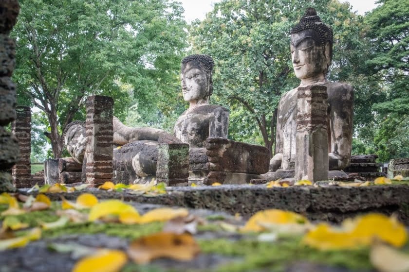 trio of Buddhas at Wat Phra Kaew in Kamphaeng Phet Historical Park