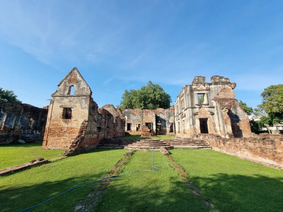 ban wichayen lopburi