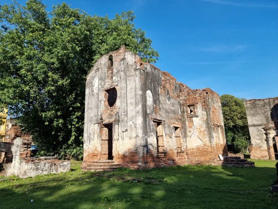 annex building ban wichayen lopburi