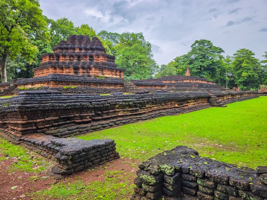 remains of Wat Phra That in Kamphaeng Phet Historical Park