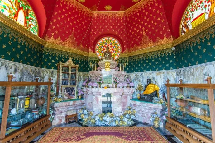 wat tham pha plong chiang dao temple - thailand