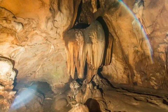 visit chiang dao cave - thailand