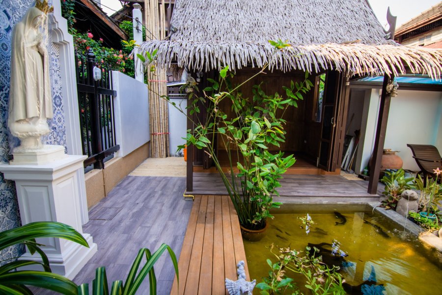 quartier kudee jin - bangkok