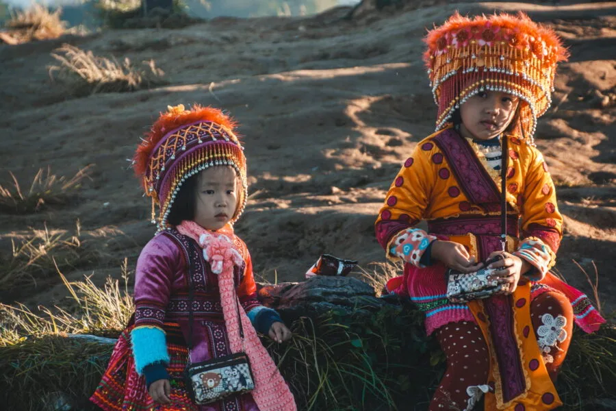 girls in traditional Hmong clothing at Phu Chi Fah