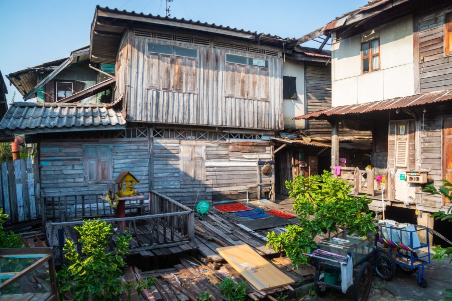 quartier kudee jin - bangkok