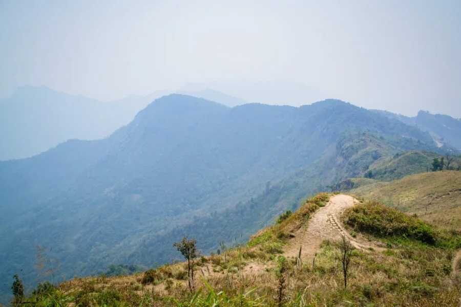 Phu Chi Fah Mountain, mist, heat, March