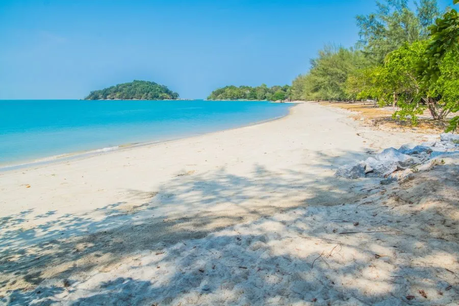 beach pantai kok marina telaga langkawi malaysia