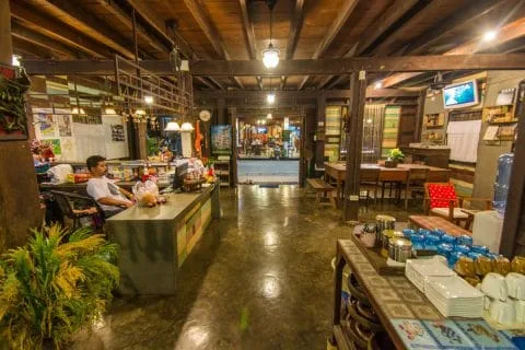 poonsawasdi hotel - chiang khan