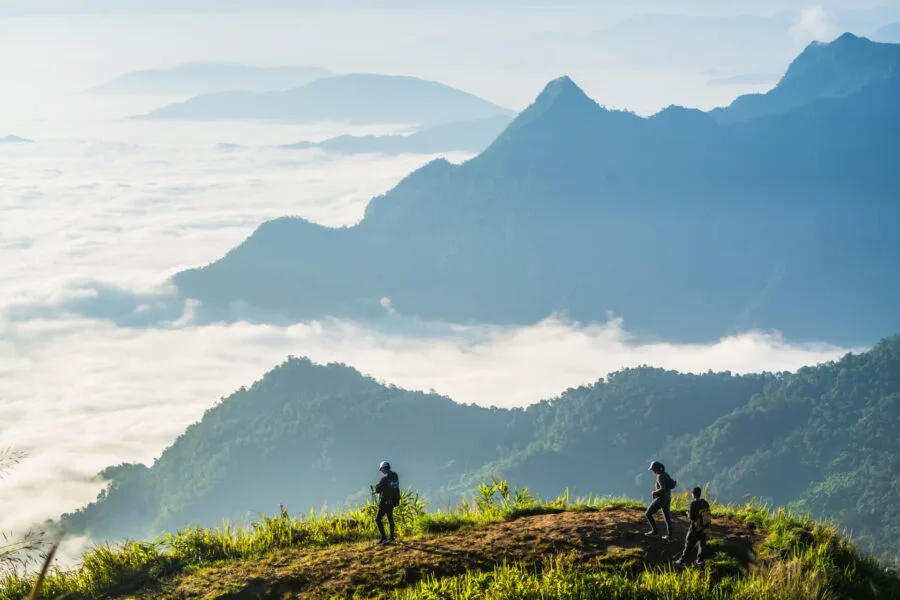 visitors viewpoint phu chi fah