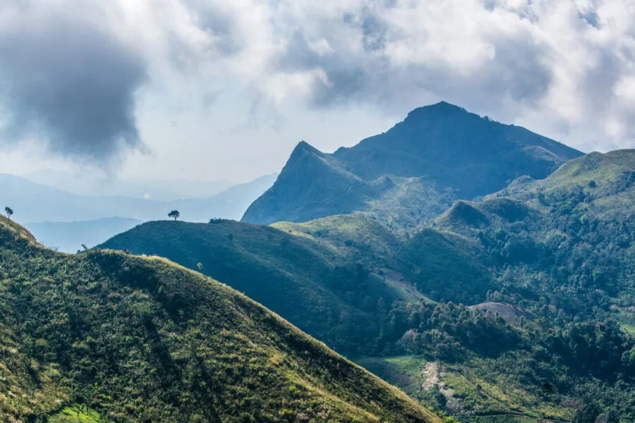 view of doi pha mon from doi pha tang