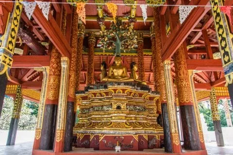 buddha pavilion wat pong sanuk nua lampang