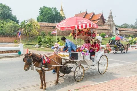 caleche wat phra that lampang luang