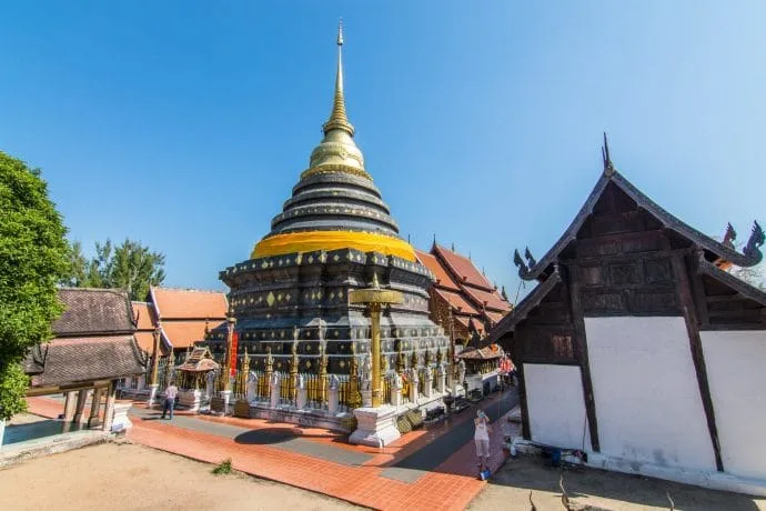 chedi principal wat phra that lampang luang thailand