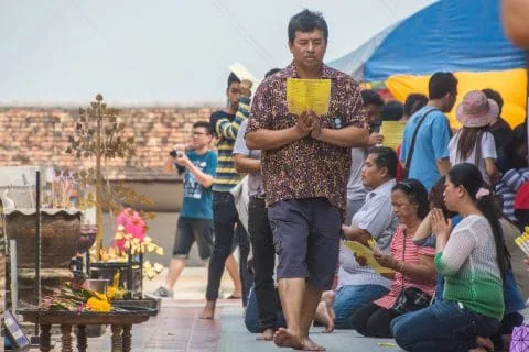 tour chedi wat phra that lampang luang
