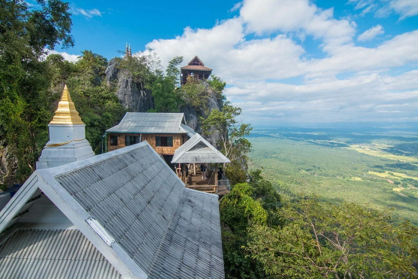 view from wat chaloem phra kiat - lampang