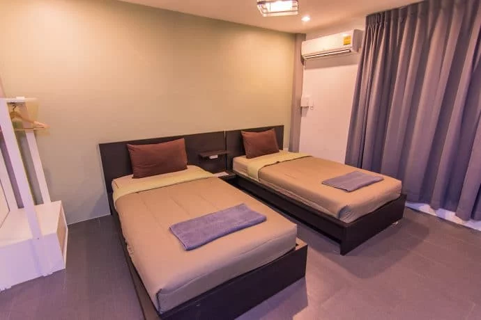 chambre hotel phetchaburi