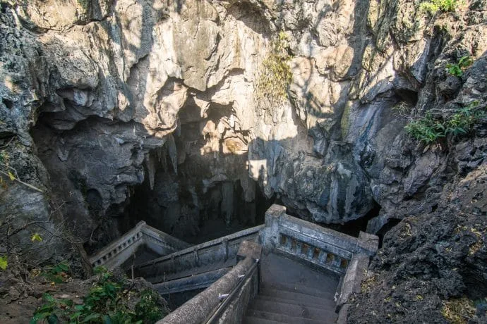 khao luang cave cave phetchaburi