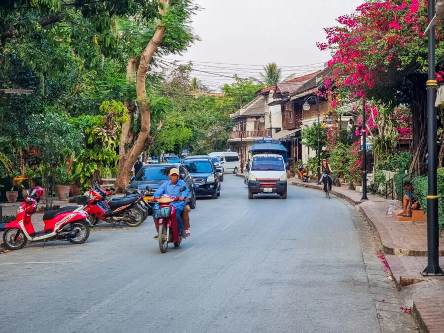 khem khong street luang prabang