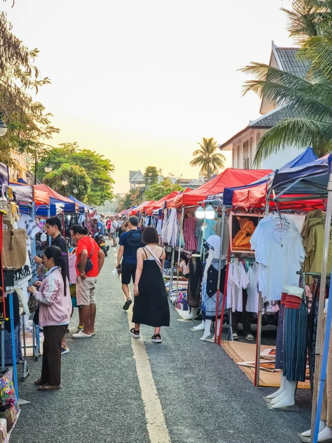 luang prabang evening market