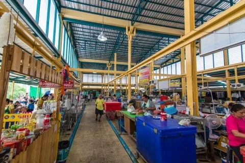 marché phetchaburi thailande
