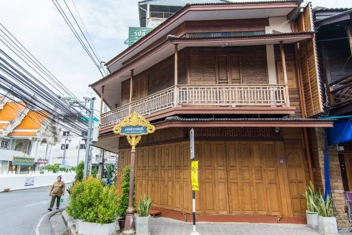 old house phetchaburi thailand