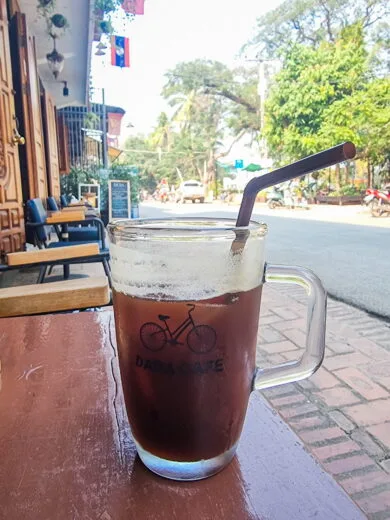 terrace dada café luang prabang