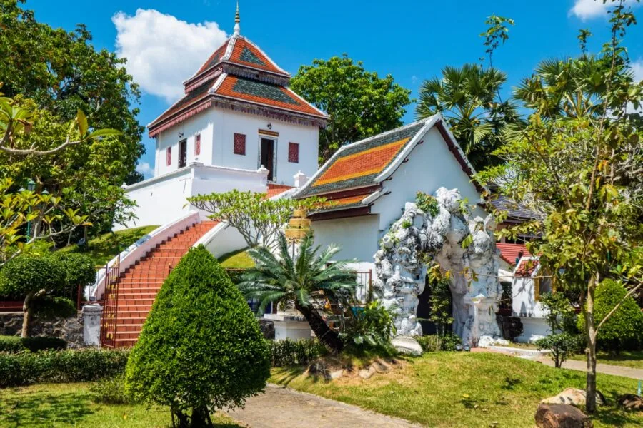 secondary building wat mahathat nakhon si thammarat