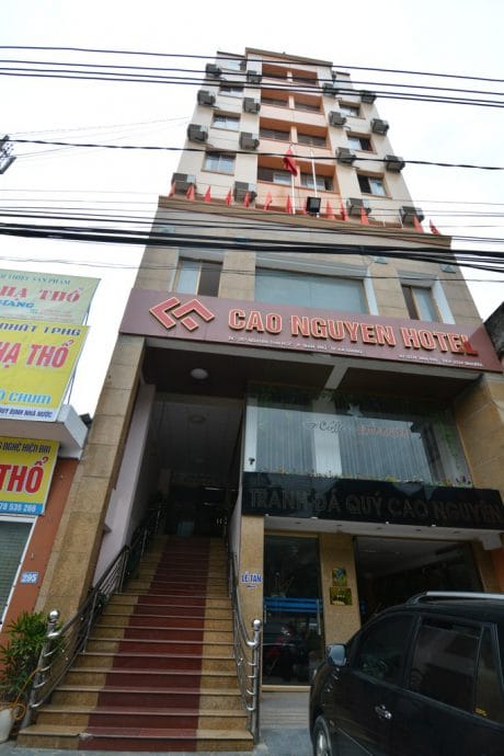 cao-ngyuen-hotel-ha-giang