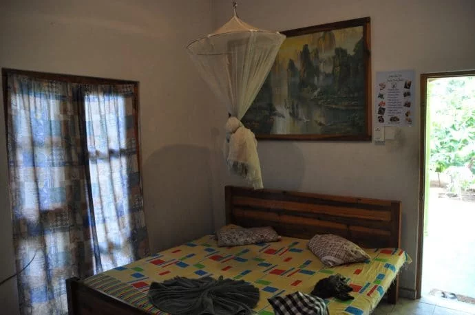room-green-hut-inn-dambulla