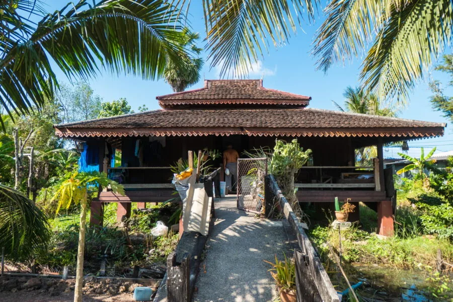 traditional house southern Thailand khlong daen market