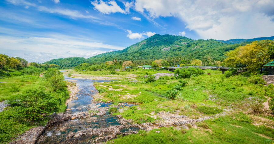 paysage montagne khao luang village de khiriwong nakhon si thammarat