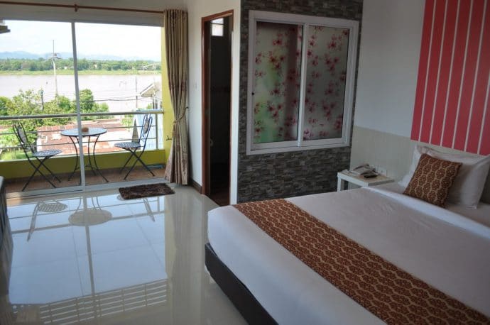 chambre hotel khongpumork hometel nakhon phanom