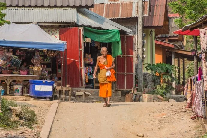 lao-lao whisky village - mekong laos cruise
