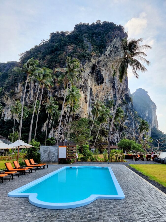 piscine du tinidee hideaway tonsai beach krabi