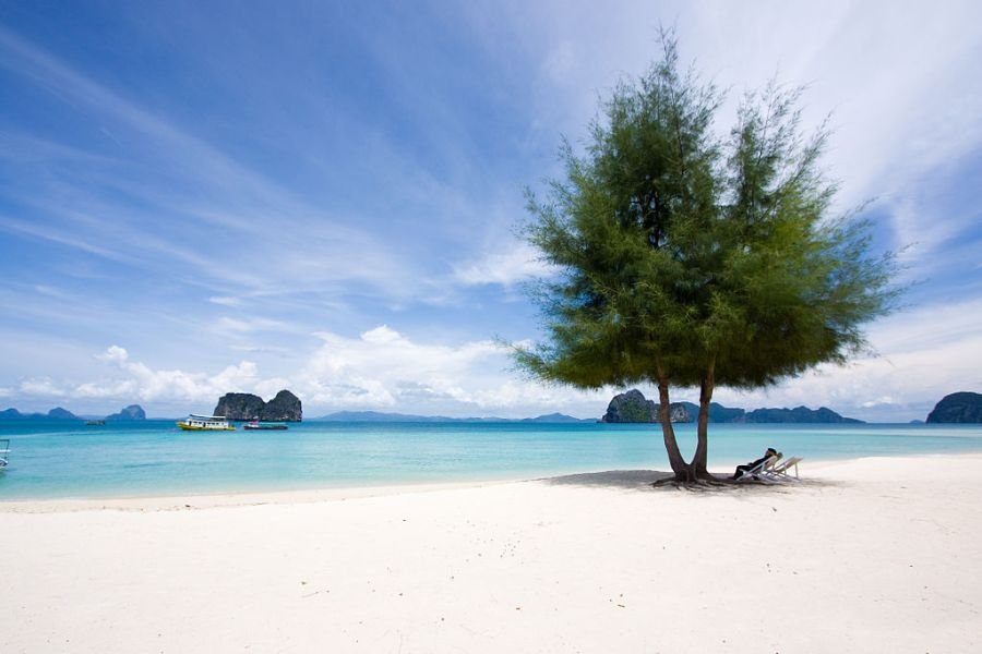 plage de ko ngai province de krabi thailande